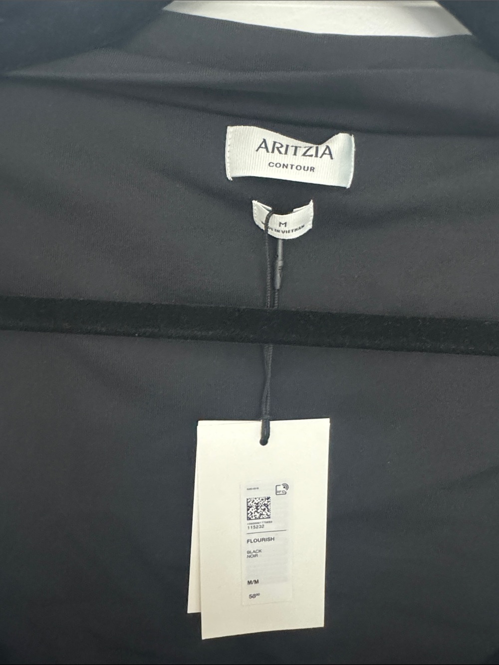 Aritzia Original Contour Flourish Top NWT - Picture 2 of 4